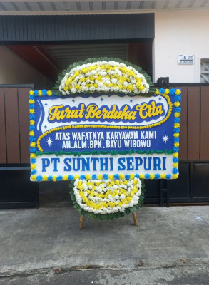 Papan Bunga Duka di Bokondini