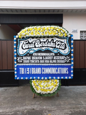 Papan Bunga Duka di Bokondini